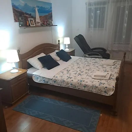 Ferienhaus Family Friendly House With A Swimming Pool Dazlina, Sibenik - 23303