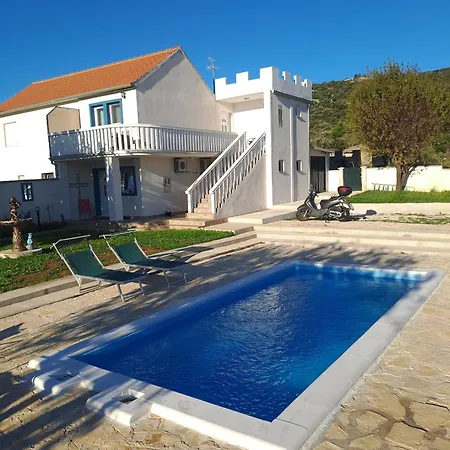 Prázdninový dům Family Friendly House With A Swimming Pool Dazlina, Sibenik - 23303 Tisno