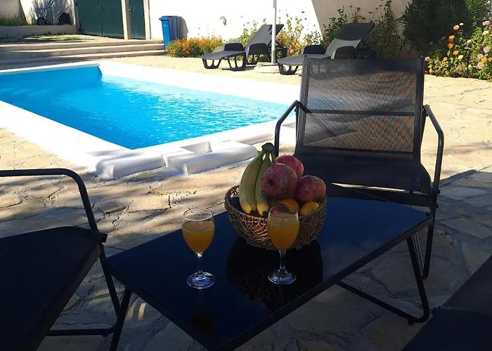 Family Friendly House With A Swimming Pool Dazlina, Sibenik - 23303 Vakantiehuis Tisno